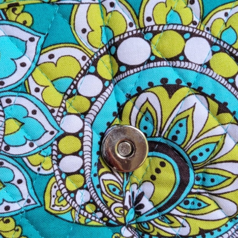 Vera Bradley Crossbody Bag - Picture 5 of 14